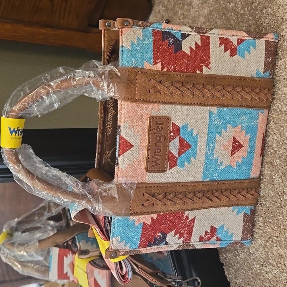 Wrangler mini tote